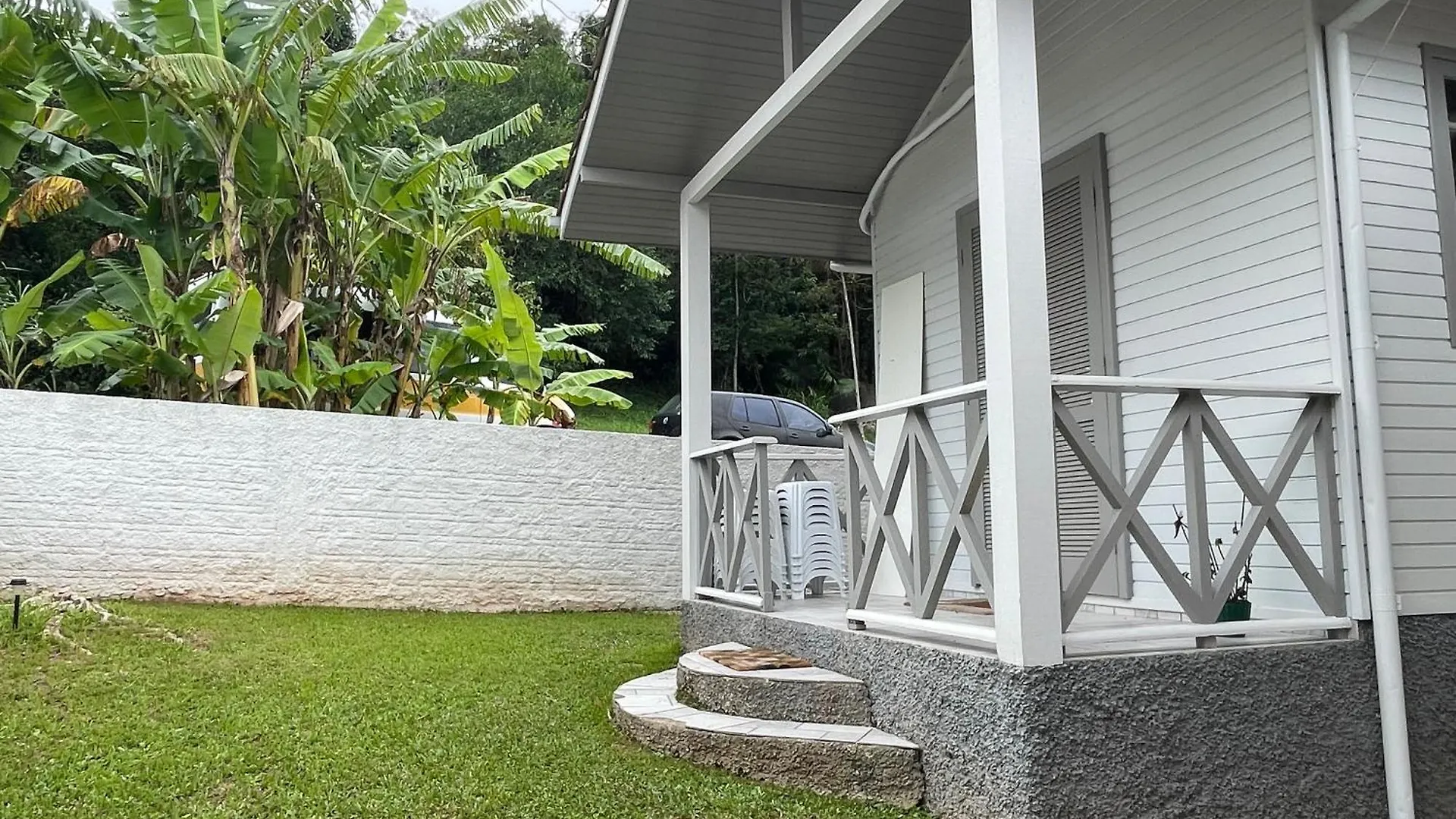 Luxury Villa Close To Lake And Sea Florianópolis