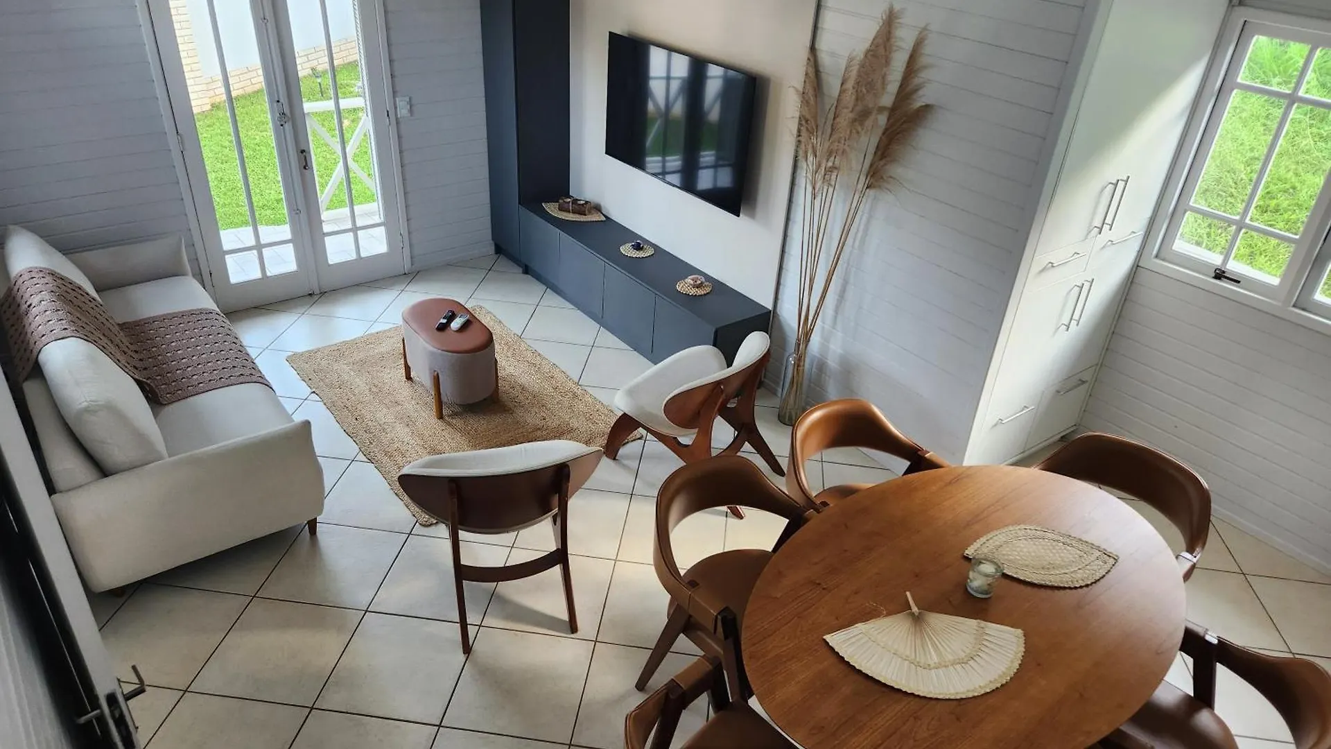Luxury Villa Close To Lake And Sea Florianópolis Brazylia