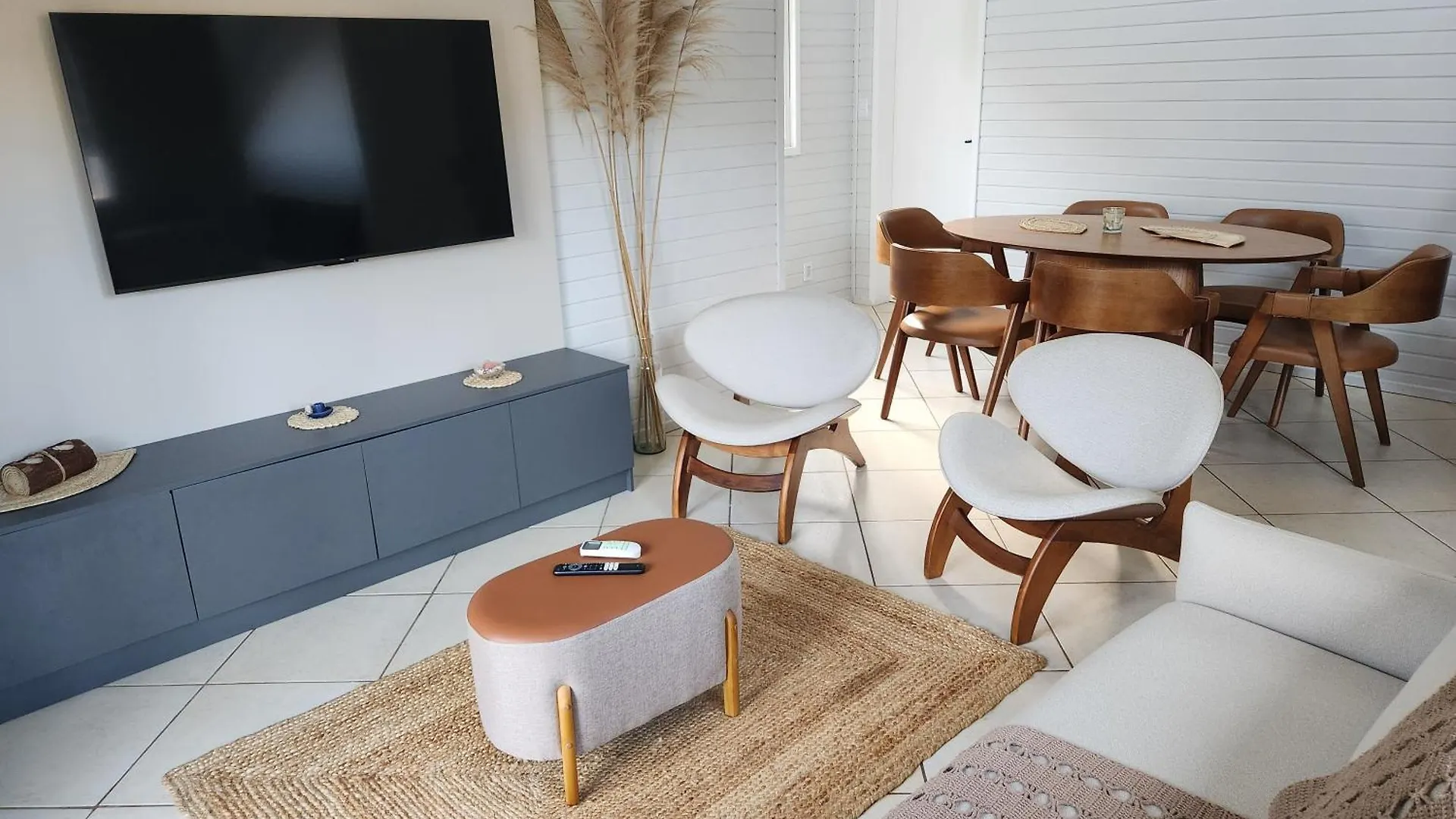 Luxury Villa Close To Lake And Sea Florianópolis